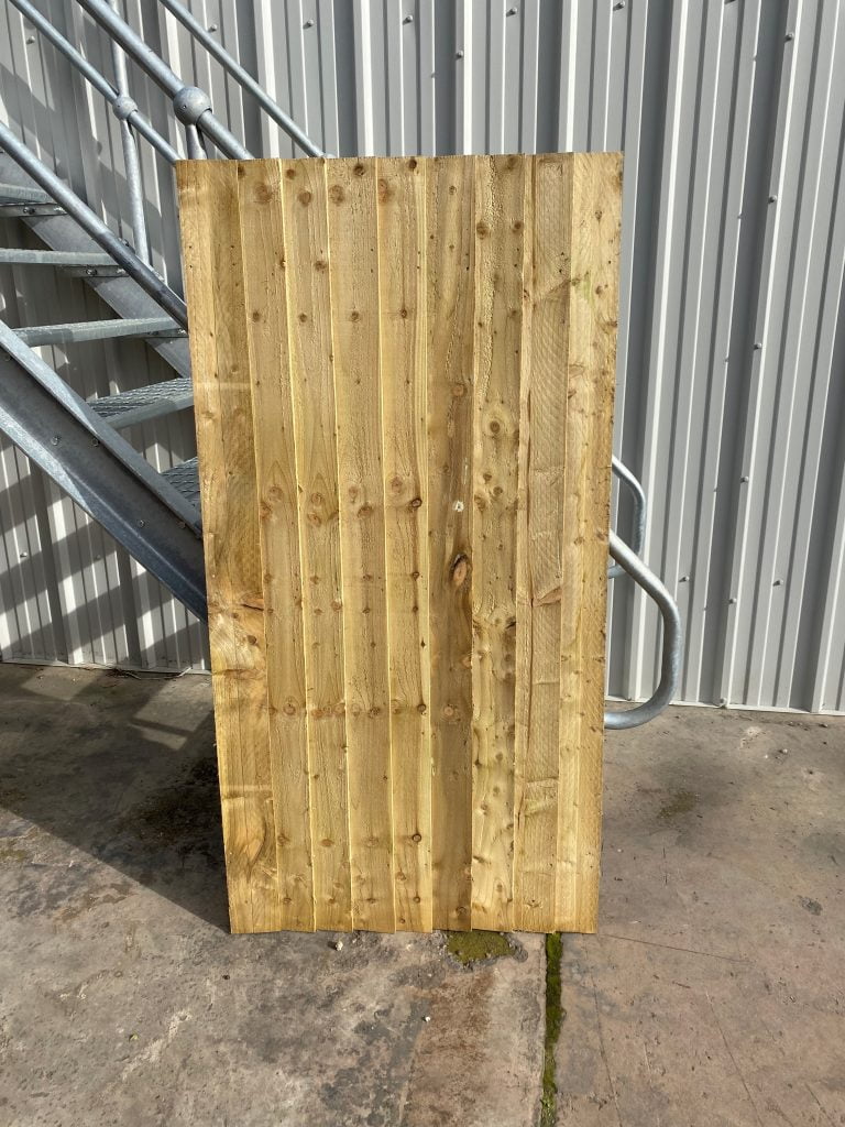 Featheredge Gate 1830mm x 915mm (6' x 3') | Bennetts Timber