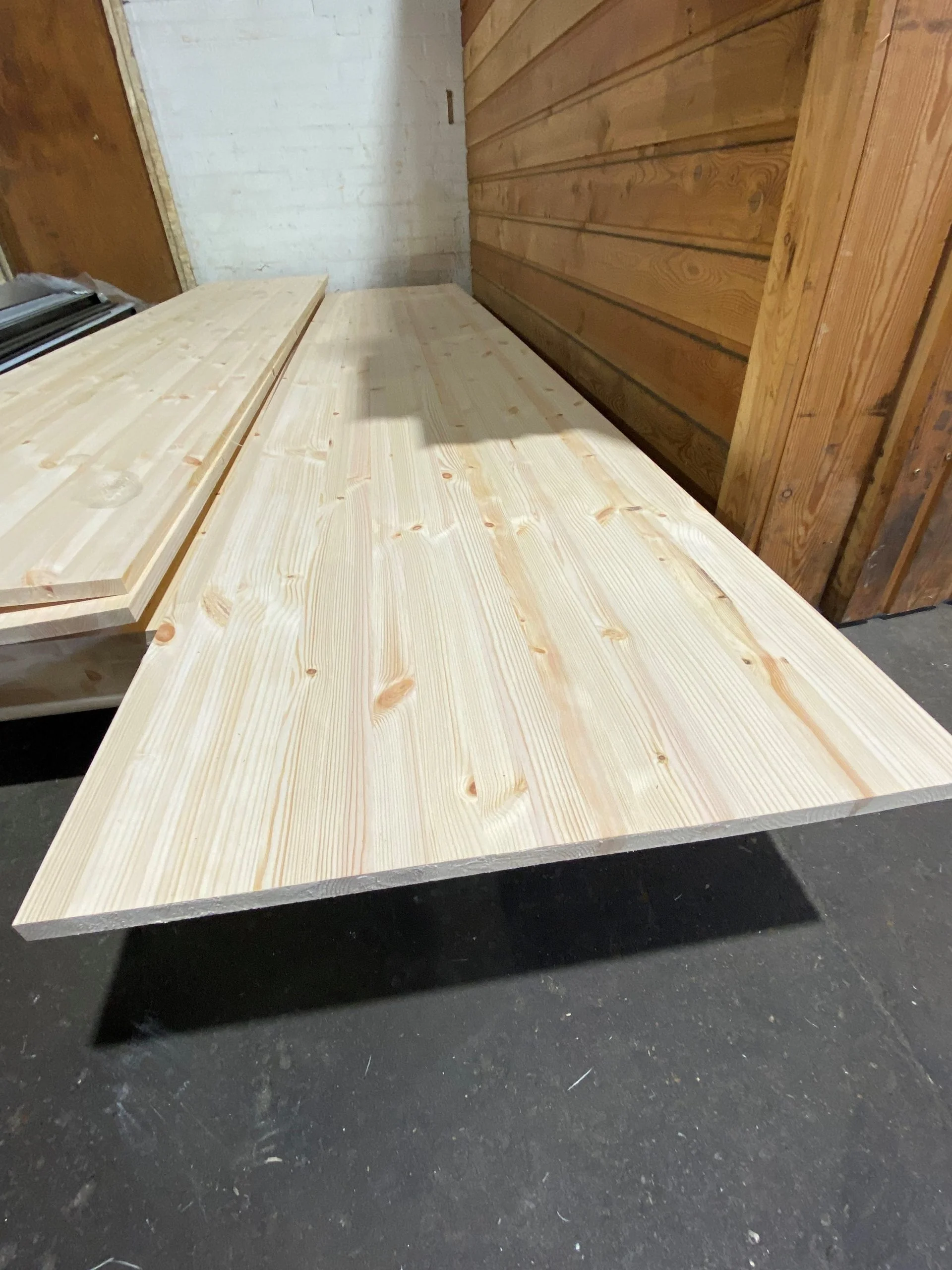 Laminated pine deals table top